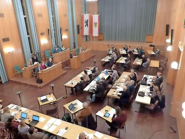 Hier wollen sie wieder sitzen: die Liberalen. Jetzt sind sie nur Zuschauer in der Bezirksverordnetenversammlung von Steglitz-Zehlendorf.