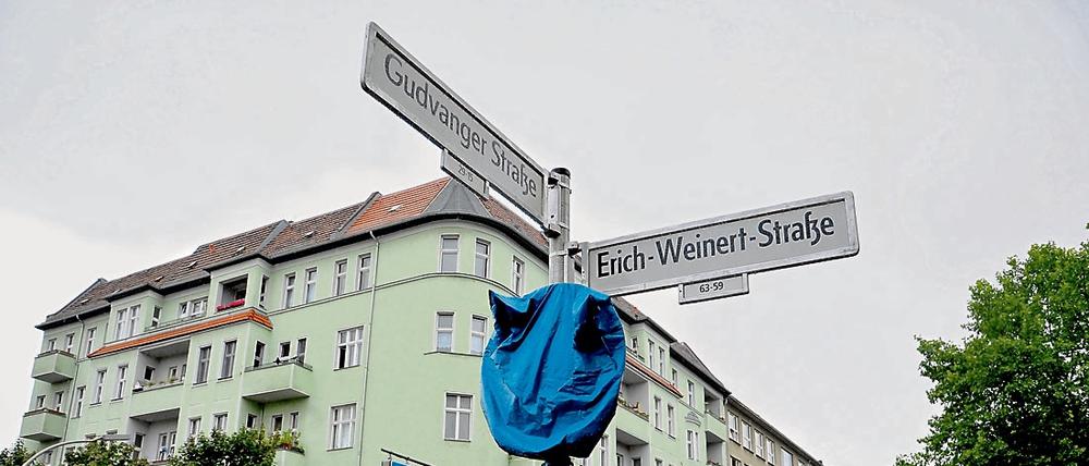 Erich-Weinert-Straße, Ecke Gudvanger Straße in Berlin Pankow.