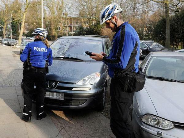 Nach Meinung von Heinrich Stößenreuther unternehmen die Behörden zu wenig um die Sicherheit von Radfahrern zu gewährleisten.