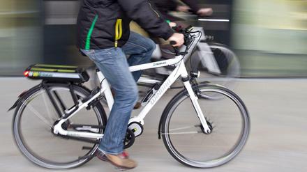 Der Akku eines E-Bikes ist das sensibelste und teuerste Stück Technik. Daher sollte dem Energiespeicher auch eine gewisse Aufmerksamkeit geschenkt werden.