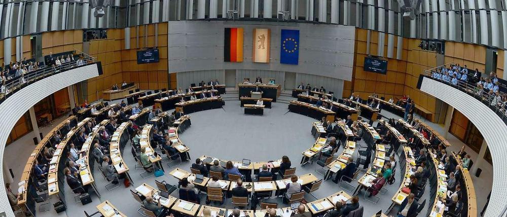 Das Berliner Abgeordnetenhaus will sich eine umfassende Reform verordnen.