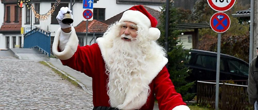 Trifft morgen auf Brandenburgs SPD-Minister Baaske: Der Weihnachtsmann in Himmelpfort. 