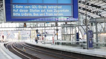 Keine Züge am Berliner Hauptbahnhof: Auch am Mittwoch streikten die Lokführer. 