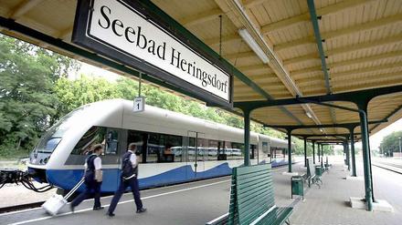 Auch schon in Urlaubsstimmung? Der Bahnhof Heringsdorf auf Usedom wurde in den 90ern saniert. Nun stellt die Bahn den Usedom-Express aus Berlin ein.