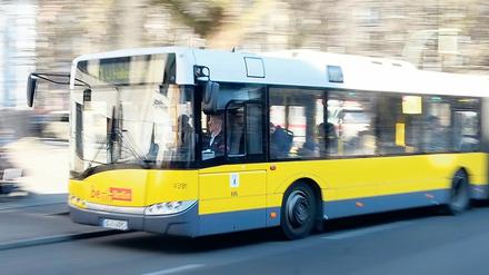 Die Polizei sicherte keine Überwachungsvideos aus den in Frage kommenden BVG-Bussen.