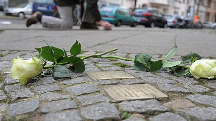 Stolpersteine in Charlottenburg. Sie erinnern an diejenigen Bewohner, denen die Flucht nicht mehr gelang.