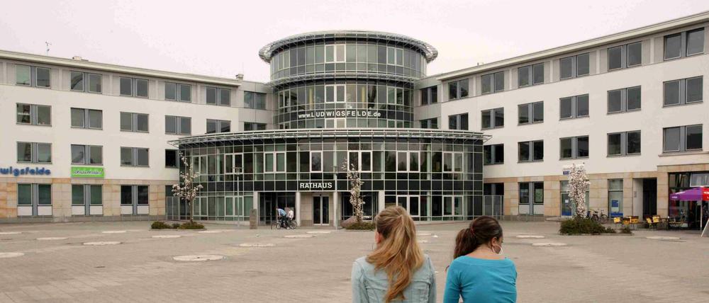 Auch das Rathaus in Ludwigsfelde wird vom Landesrechnungshof kritisiert.