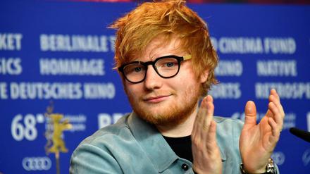 Der Singer-Songwriter Ed Sheeran während der Pressekonferenz im Rahmen der Berlinale.