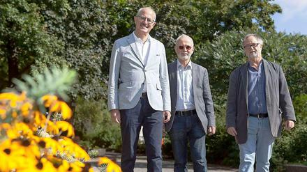 Aktiv für ihren Kiez. Wolfgang Severin, Friedrich Berghald und Ulrich Kreißl (v.l.n.r.) sind Vorstandsmitglieder der mehr als 230 Mitglieder starken Initiative Bundesplatz.
