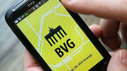 Mit der neuen BVG-App können Nutzer nicht nur ermitteln, wann die nächste Bahn kommt, sondern auch Fahrscheine kaufen.