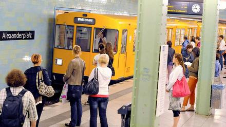 Mehr Fahrgäste, weniger Geld: Wenn der Einnahmeaufteilungsvertrag geändert wird, zieht die BVG den Kürzeren.