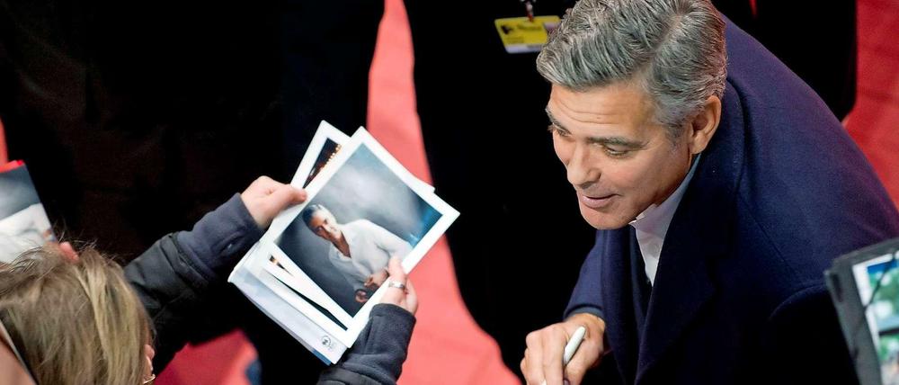 Sicher auch diesmal so begehrt wie schon 2014: Publikumsliebling George Clooney hat sich für die Berlinale angesagt.