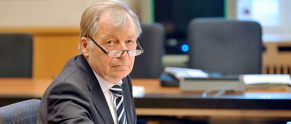 Eberhard Diepgen, ehemaliger Regierender Bürgermeister, war vor den Untersuchungsausschuss des Abgeordnetenhauses zum Flughafen-Desaster geladen.