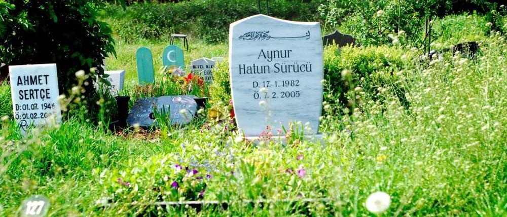 Der Landschaftsfriedhof Gatow wurde in den 80ern erbaut; hier befindet sich auch das Grab von Hatun Sürücü.