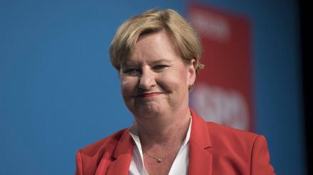 Die Berliner SPD geht mit Eva Högl auf Listenplatz 1 in den Bundestagswahlkampf.  