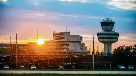 Der Flughafen Tegel soll sofort nach BER-Eröffnung schließen.