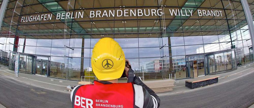 Der künftige Großflughafen Willy Brandt ist für Berlin zum Debakel geworden.