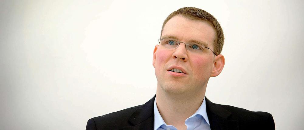 Der Vorsitzende der CDU-Fraktion, Florian Graf, will seinen Doktortitel wegen gravierender wissenschaftlicher Mängel zurückgeben.