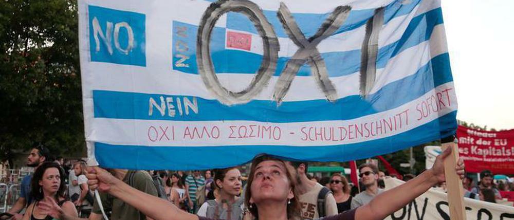 Oxi oder Nai? Die Meinungen der Berliner Griechen sind gespalten.