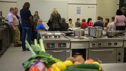 Auch an vielen Grundschulen wird es wegen der steigenden Schülerzahl immer schwieriger, das Mittagessen zu organisieren. 