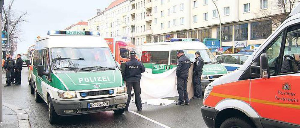 Gefahrenpunkt Frankfurter Allee: Am Freitag verletzte ein Laster einen Fußgänger tödlich.