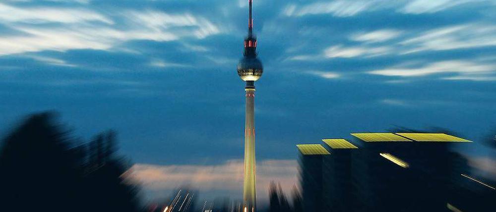 Das Wahrzeichen der Berliner Mitte: Der Fernsehturm.