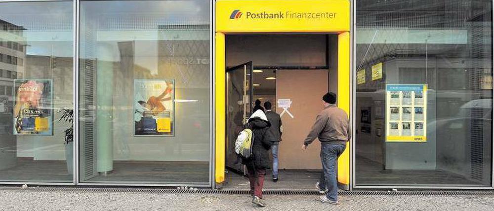 Tatort Postbank.