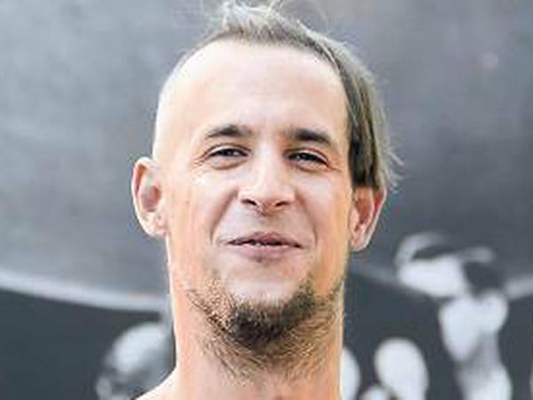 Robert Jäger, 35, Lebenskünstler aus Friedrichshain: "Ich bin gerade ein arbeitsloser Penner".