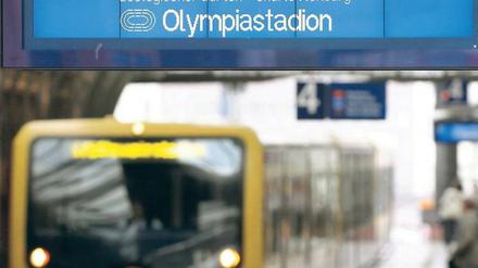 Mit der S-Bahn zum Olympiastadion? Die fährt nicht - dafür will die U-Bahn immerhin öfter fahren.