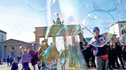 Janz Berlin ist eine Blase! Heute kann sich die Stadt über 16 Grad und Sonnenschein freuen. 