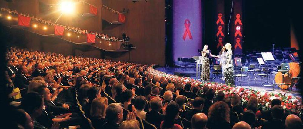 Volles Haus: 2000 Gäste kamen am Sonnabend zur 24. Festlichen Operngala.