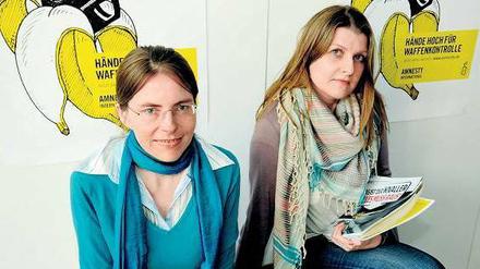 Kurzer Draht zu Spendern. Gesine Gernand (links) und Manuela Schulz betreiben Fundraising bei der Menschenrechtsorganisation Amnesty International.