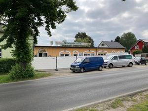 Das Lokal in der Mahlsdorfer Straße in Hoppegarten, nur wenige Meter von der Berliner Stadtgrenze entfernt, ist seit Langem ein Treffpunkt der AfD.