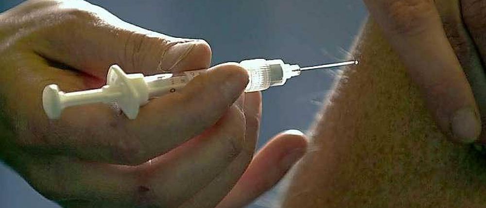 Ärzte raten dringend zu einer Masernimpfung.