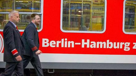 Der IRE von Hamburg nach Berlin ist zwar günstiger, dauert aber mehr als drei Stunden.