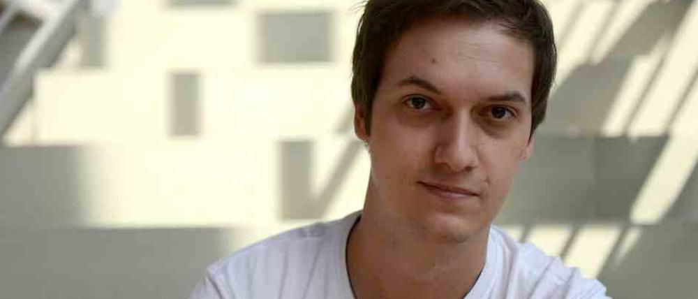 Der Youtuber LeFloid heißt eigentlich Florian Mundt, ist 27 Jahre alt und setzt sich gegen Cybermobbing ein.