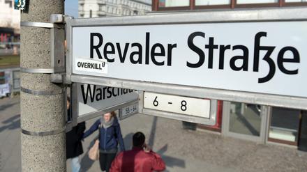 Kreuzung im Brennpunkt: An der Ecke Revaler Straße/Warschauer Straße kam es vergangene Woche zu einem Übergriff.