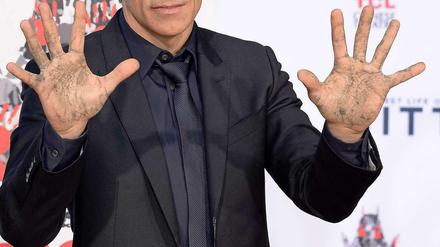 An die „Walter Mitty“-Premiere in Hollywood wird sich Ben Stiller immer erinnern: Zuvor hatte er seine Hände in noch nicht ausgehärteten Beton gedrückt. 