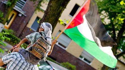 Die pro-palästinensischen Demonstrationen in Berlin reißen nicht ab.