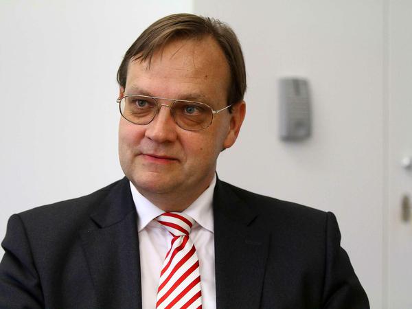 Bernd Palenda, 52, übernahm im November 2012 kommissarisch die Leitung des Verfassungsschutzes. August wurde er auf Beschluss des Senats neuer Chef des Nachrichtendienstes.