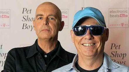 Pop-Ikonen zu Besuch in der DDR-Ikone: Die Pet Shop Boys haben Eisenhüttenstadt besucht.