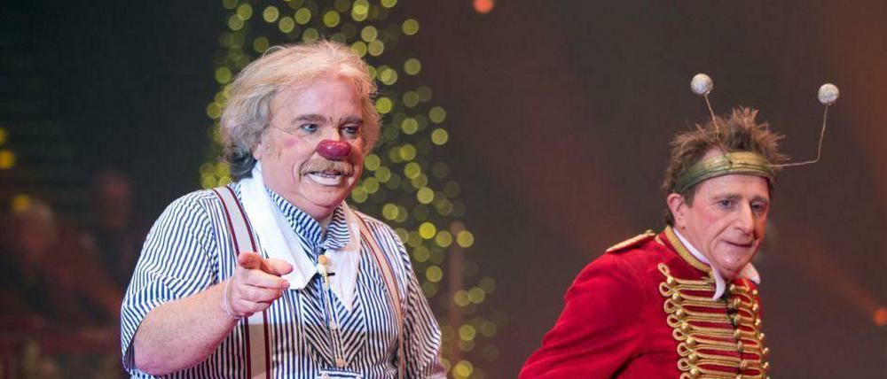 Als Clown Zippo stand Bernhard Paul (links) noch im vergangenen Jahr in der Manege. Noch immer macht er die Regie des Weihnachtszirkusses.