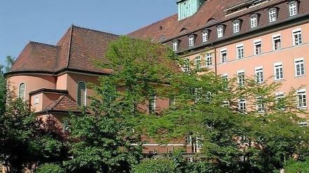 Allein das St.-Jospeh-Krankenhaus in Tempelhof hat fast 500 Betten.
