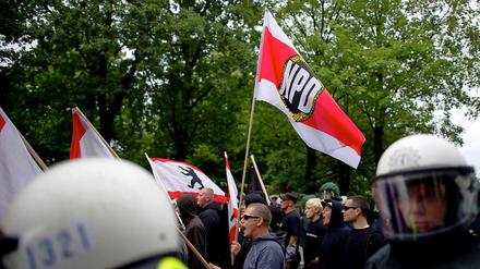 Am 15. Juli trafen Links- und Rechtsextreme bei Demonstrationen in Neukölln aufeinander.