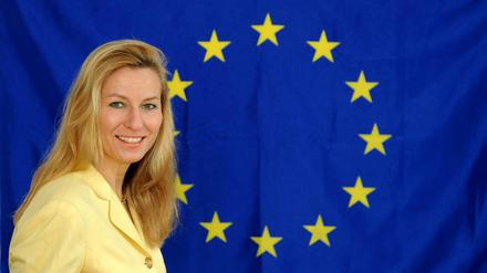 Die ehemalige Europa-Abgeordnete Alexandra Thein ist von ihrem Amt als Berliner FDP-Chefin zurückgetreten.