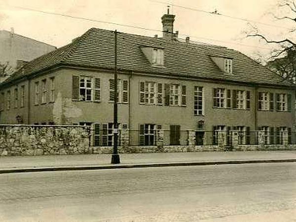 Die Reichsmütterschule in Berlin-Wedding, Schulstraße 14/15 (um 1944)