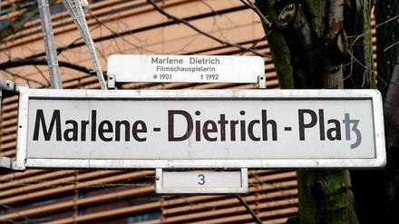 Berlin erinnert sich gerne seiner berühmten Frauen. Trotzdem gibt es wesentlich mehr Straßen, die nach Männern benannt sind.