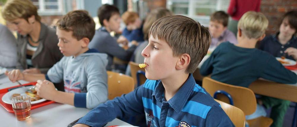 Ab Montag gibt es in vielen Berliner Schulen neue Caterer.
