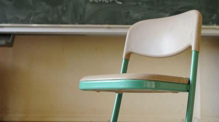 Viele Stühle bleiben leer: Rund 1300 Schüler fehlten im vergangenen Schuljahr über 40 Tage unentschuldigt. 