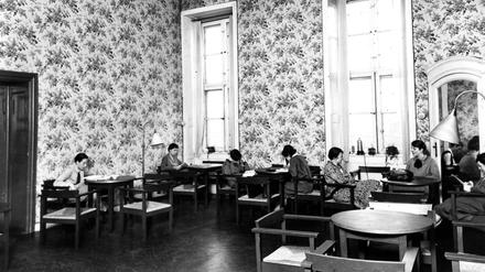 Nach-Herrschaftszeiten. Das Helene-Lange-Heim, ein Tagesheim für Studentinnen, gehörte zu den frühen Mietern.